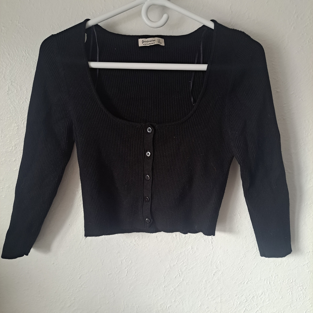 stradivarius Black Ribbed Scoop-Neck Button Crop Top